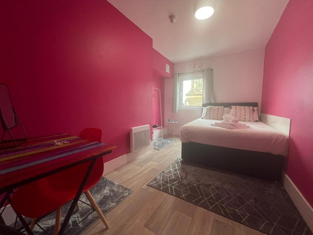 Albergue Neon 160 Swansea Exterior foto